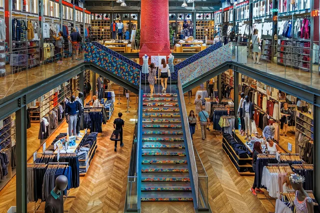 paris, store, tourism, shop, paris, store, store, store, store, store. Four survey routes for store research, held to one dated evidence grid