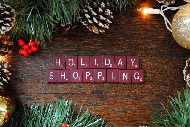 christmas, holiday, holiday shopping, black friday, online shopping, gift giving, holiday shopping, black friday, black friday, black friday, black friday, black friday. 4 UK shopping peaks that set your conversion testing calendar